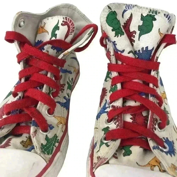 DINOVERSE CUSTOM CHUCK TAYLOR ALL STAR CONVERSE JURASSIC PARK LAND BEFORE TIME - Picture 7 of 10